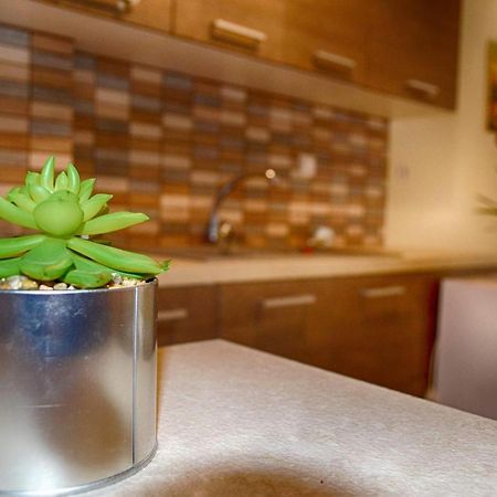 Central Guest Room オリンピア エクステリア 写真